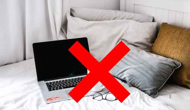 Place The Laptop On A Flat Surface When In Use